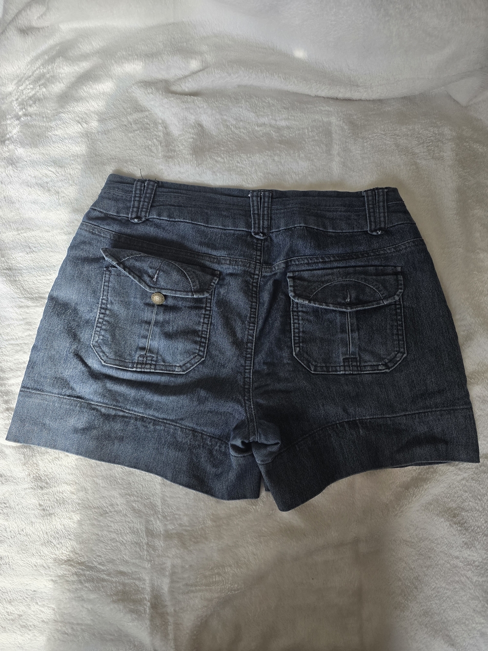 ​One 5 One Y2K Dark Wash Denim Cargo Utility Shorts Size 10 - Picture 5 of 6
